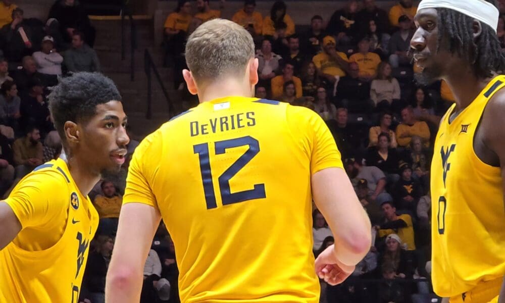 WVU Basketball Tucker DeVries, Sencire Harris, Eduardo Andre