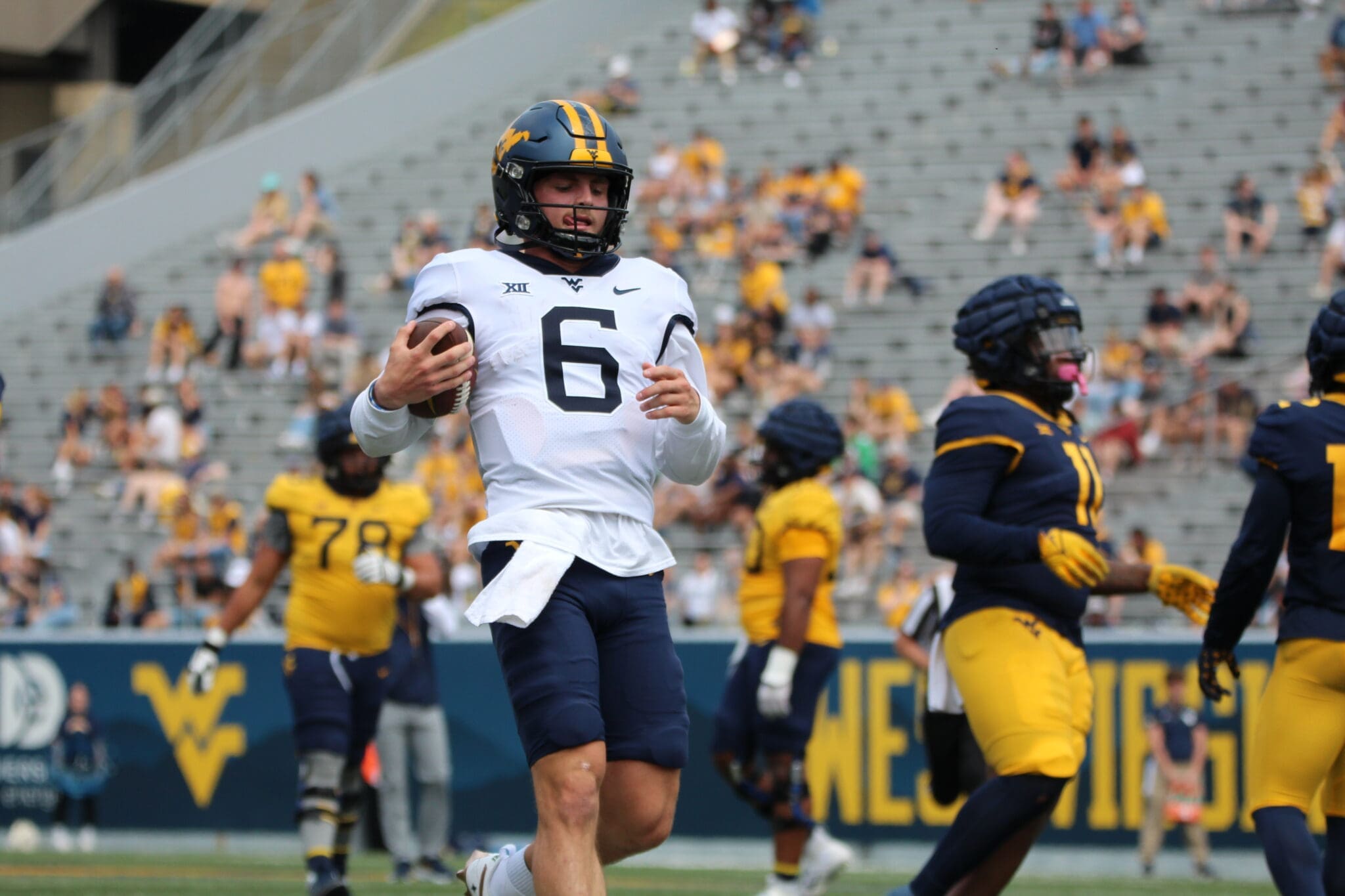 WVU Football QB Garrett Greene at spring game