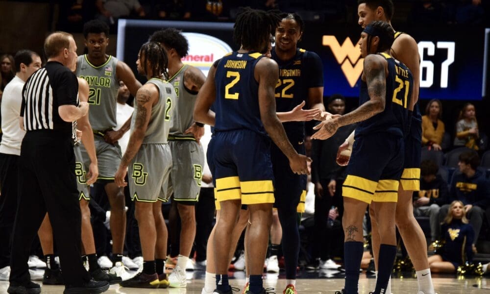 WVU Basketball huddle/Baylor Bears huddle