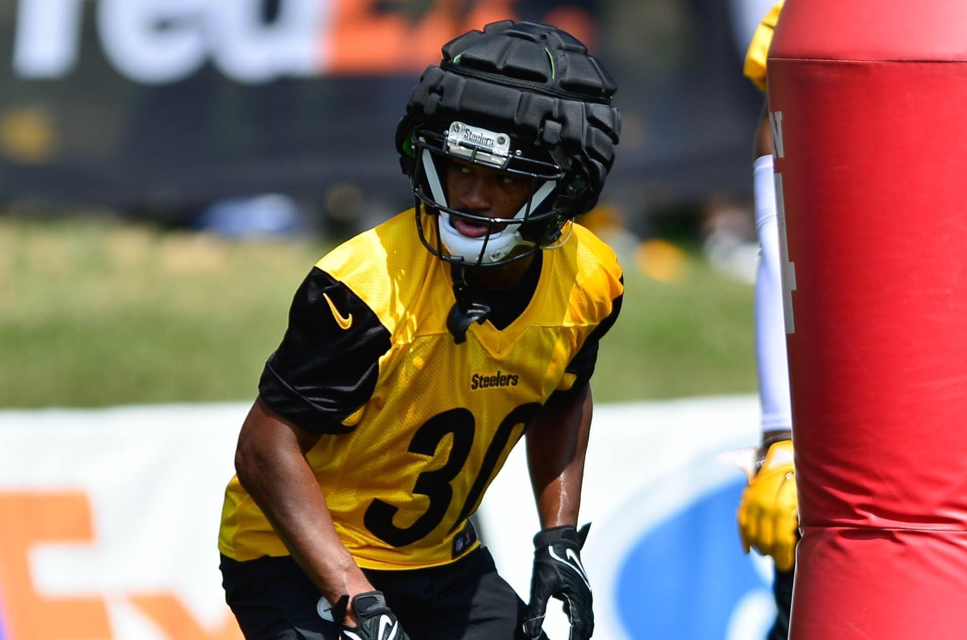Beanie Bishop at Steelers training camp
