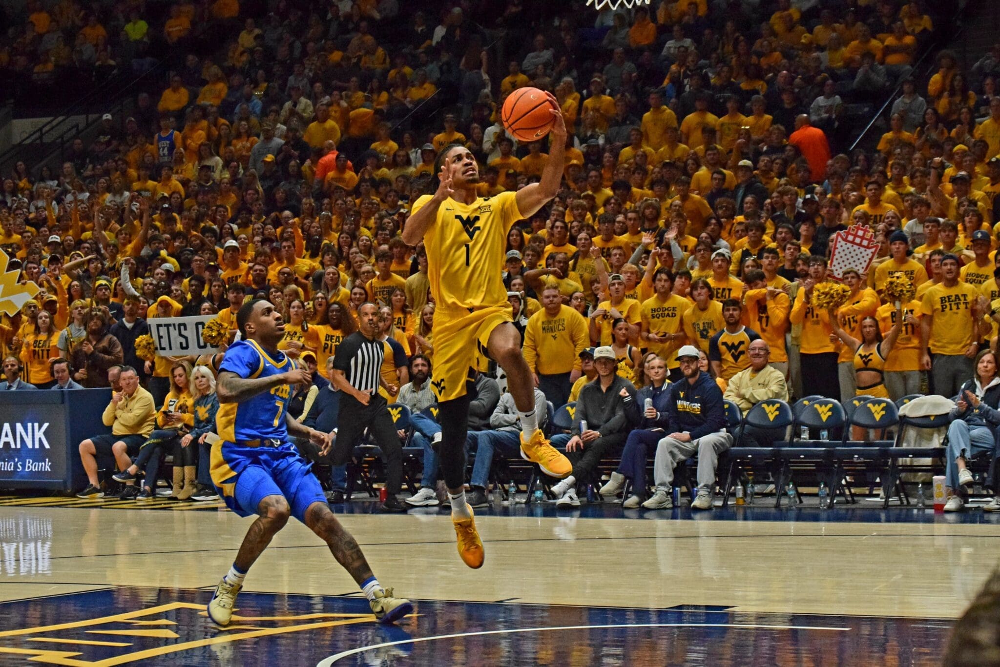 WVU Basketball Jasper Floyd against Pitt