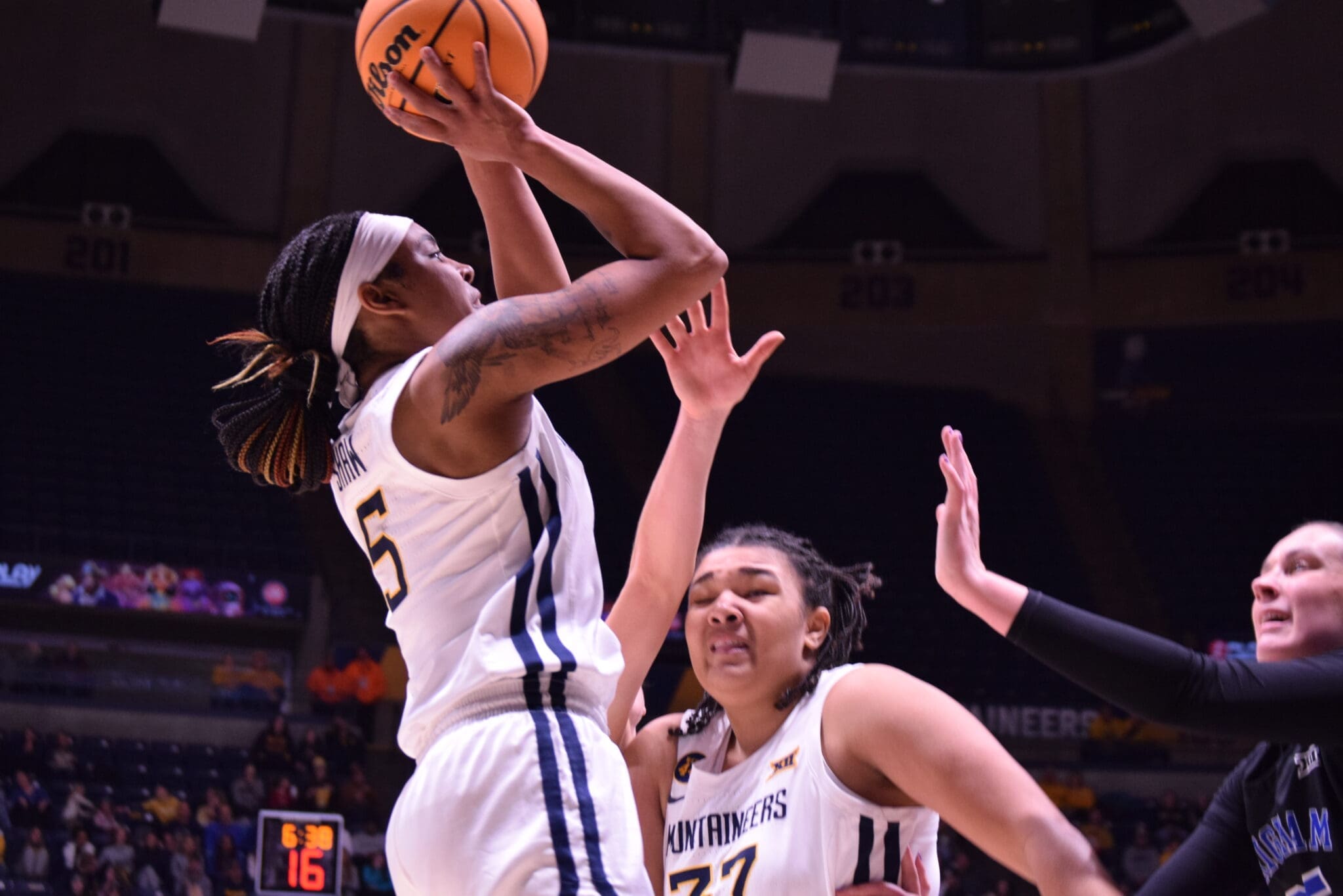 WVU women basketball against BYU