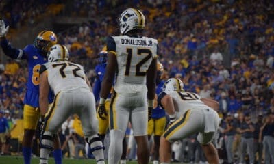 CJ Donaldson in Backyard Brawl in Pittsburgh in 2022