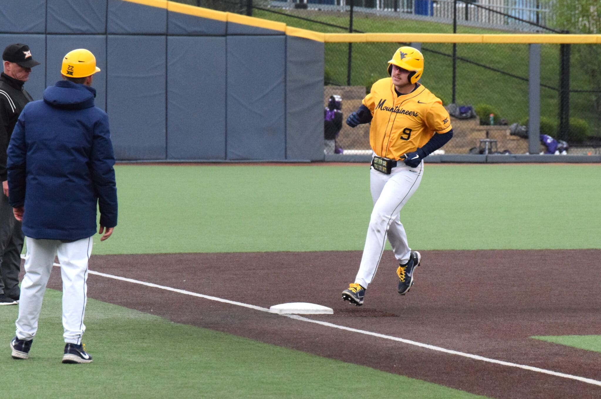 WVU Baseball Grant Hussey home run