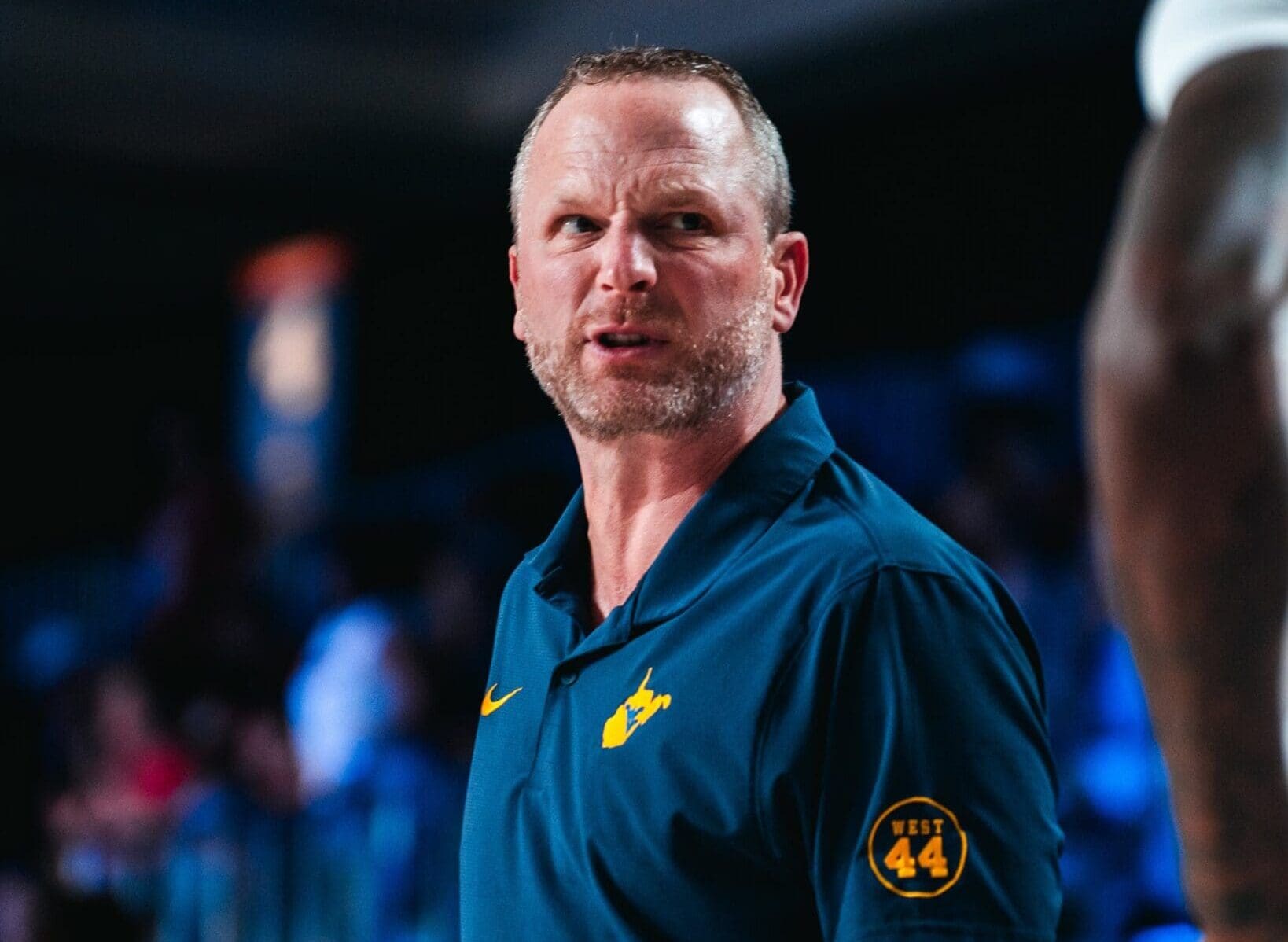 WVU Basketball HC Darian DeVries