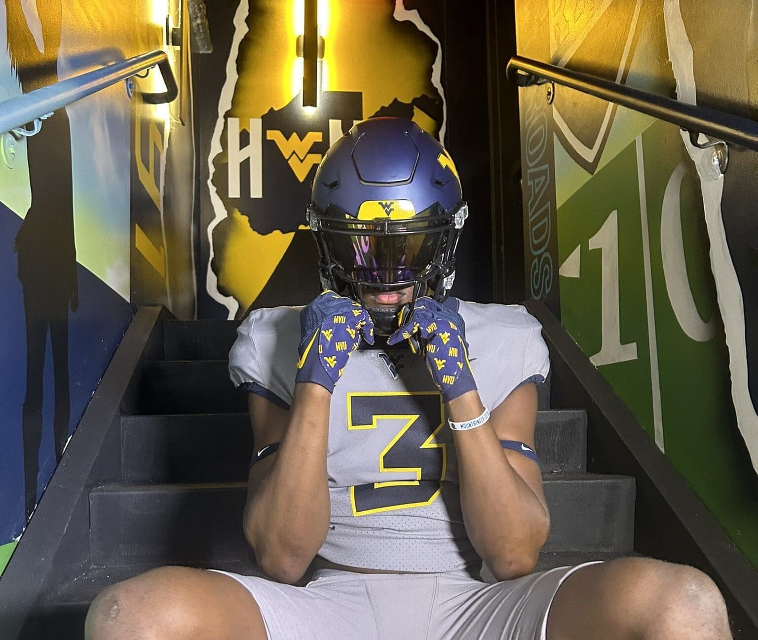 WVU Football LB recruit out of WPIAL Dayshaun Burnett