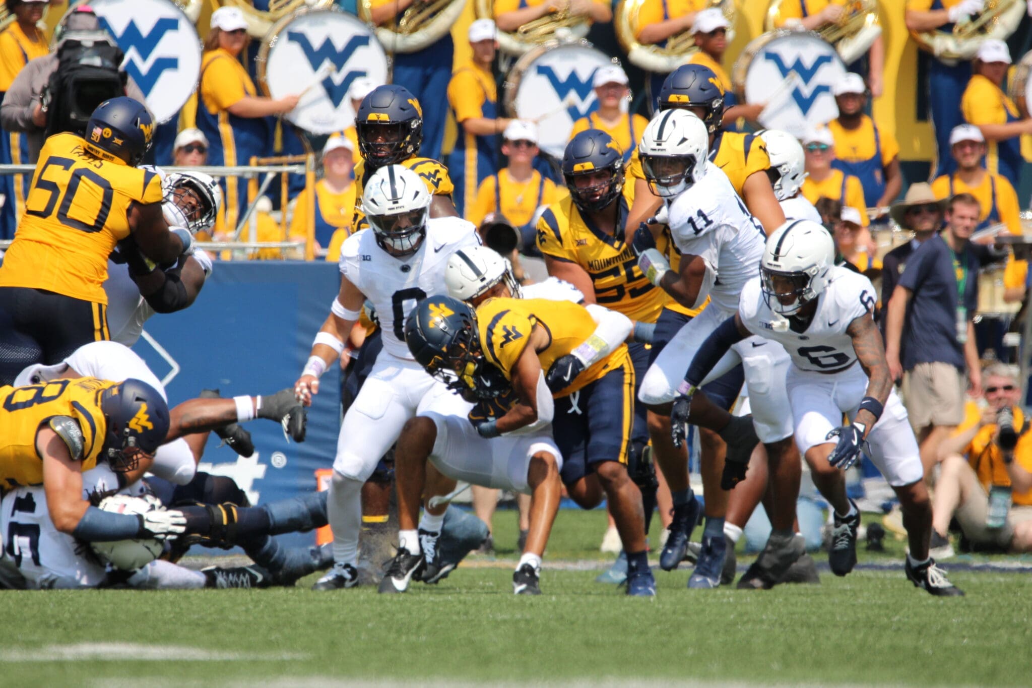 WVU Football RB Jahiem White tackled against Penn State