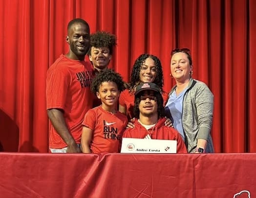 Andre Devine signs with Jacksonville State