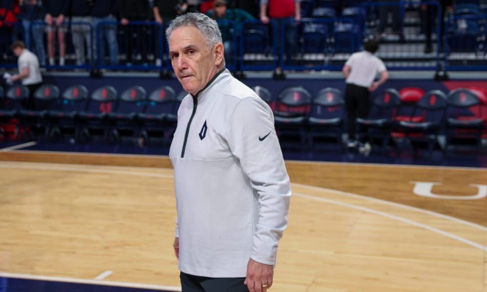 Duquesne HC Keith Dambrot