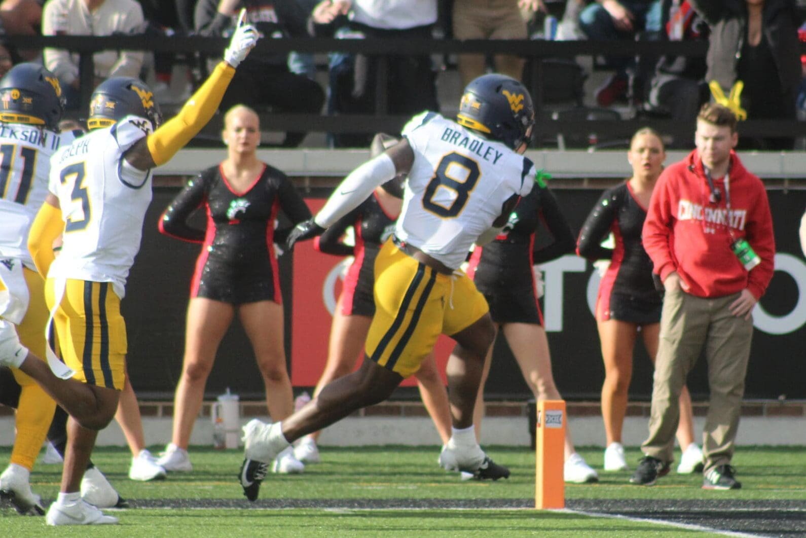 WVU Football DL Tyrin Bradley
