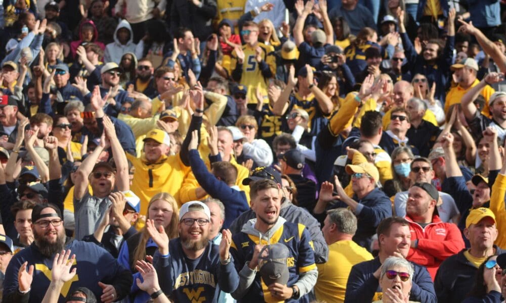 WVU fans celebrate