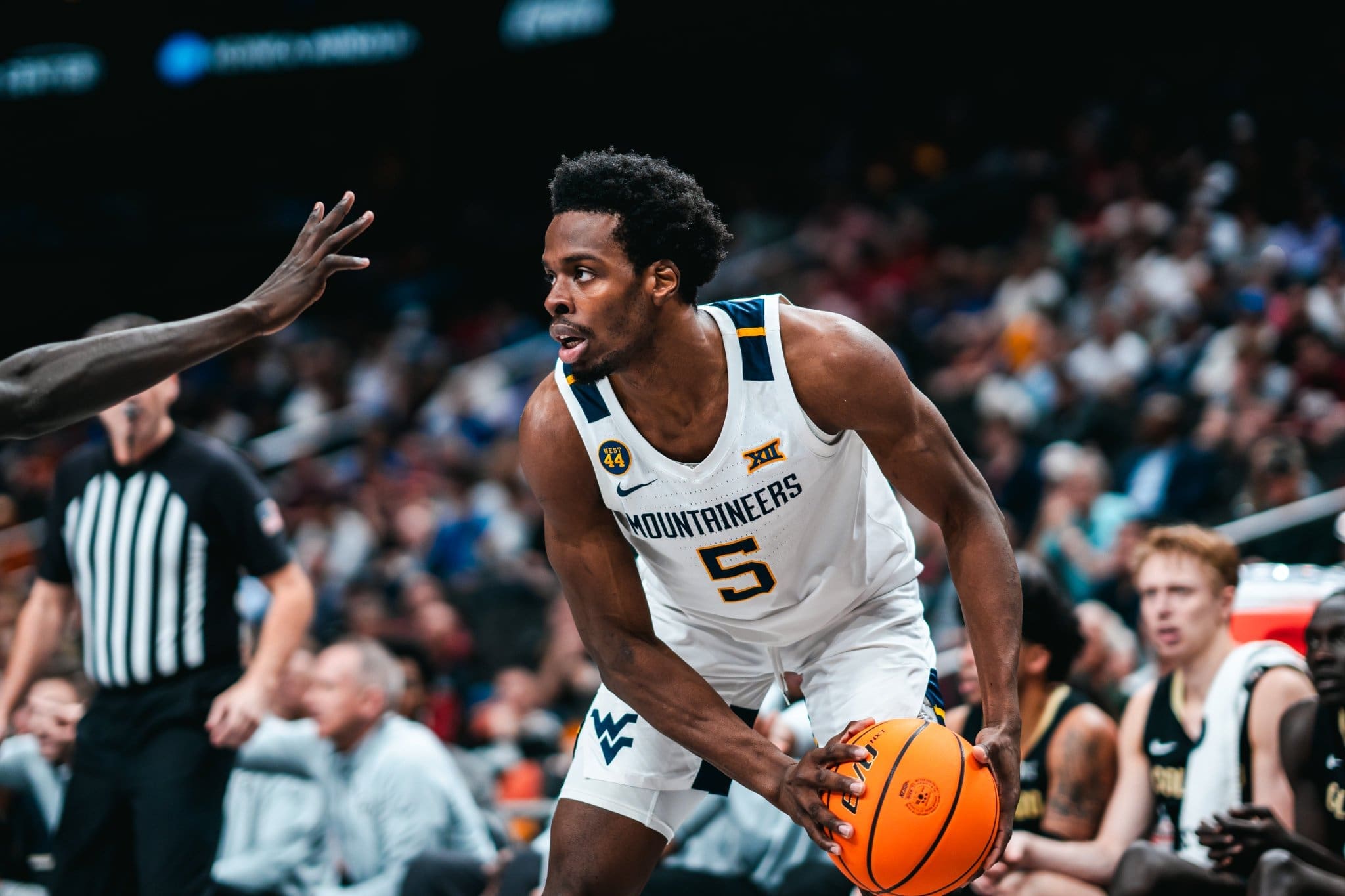 WVU Basketball Toby Okani