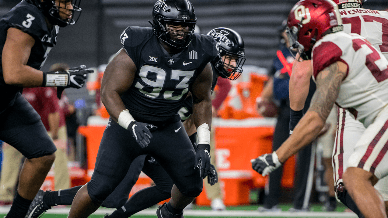Iowa State gambling probe DL Isaiah Lee