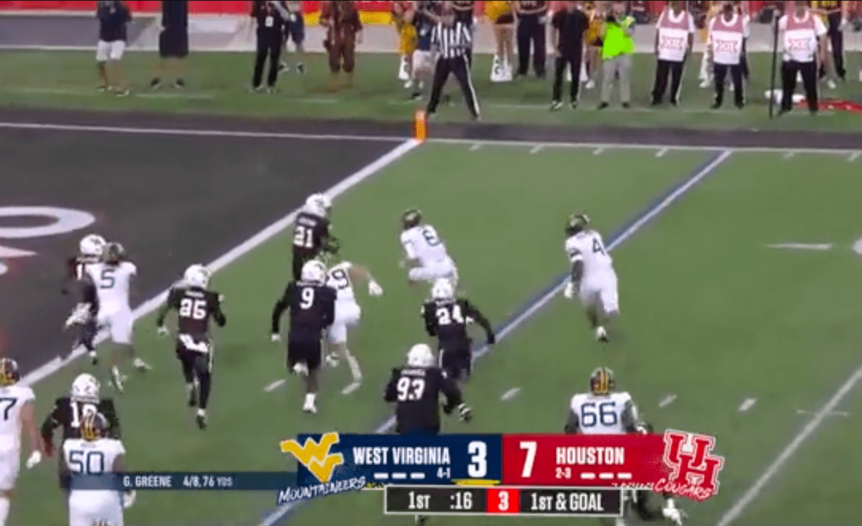 WVU Garrett Greene blocks for CJ Donaldson TD