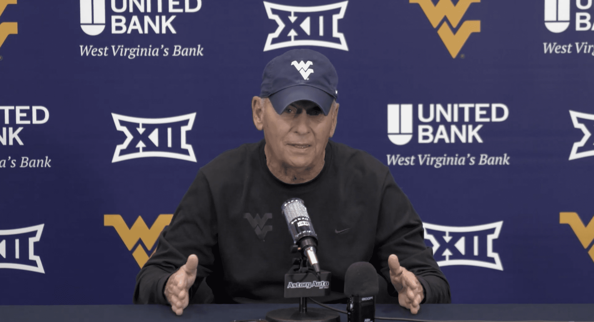 WVU OL Coach Rick Trickett
