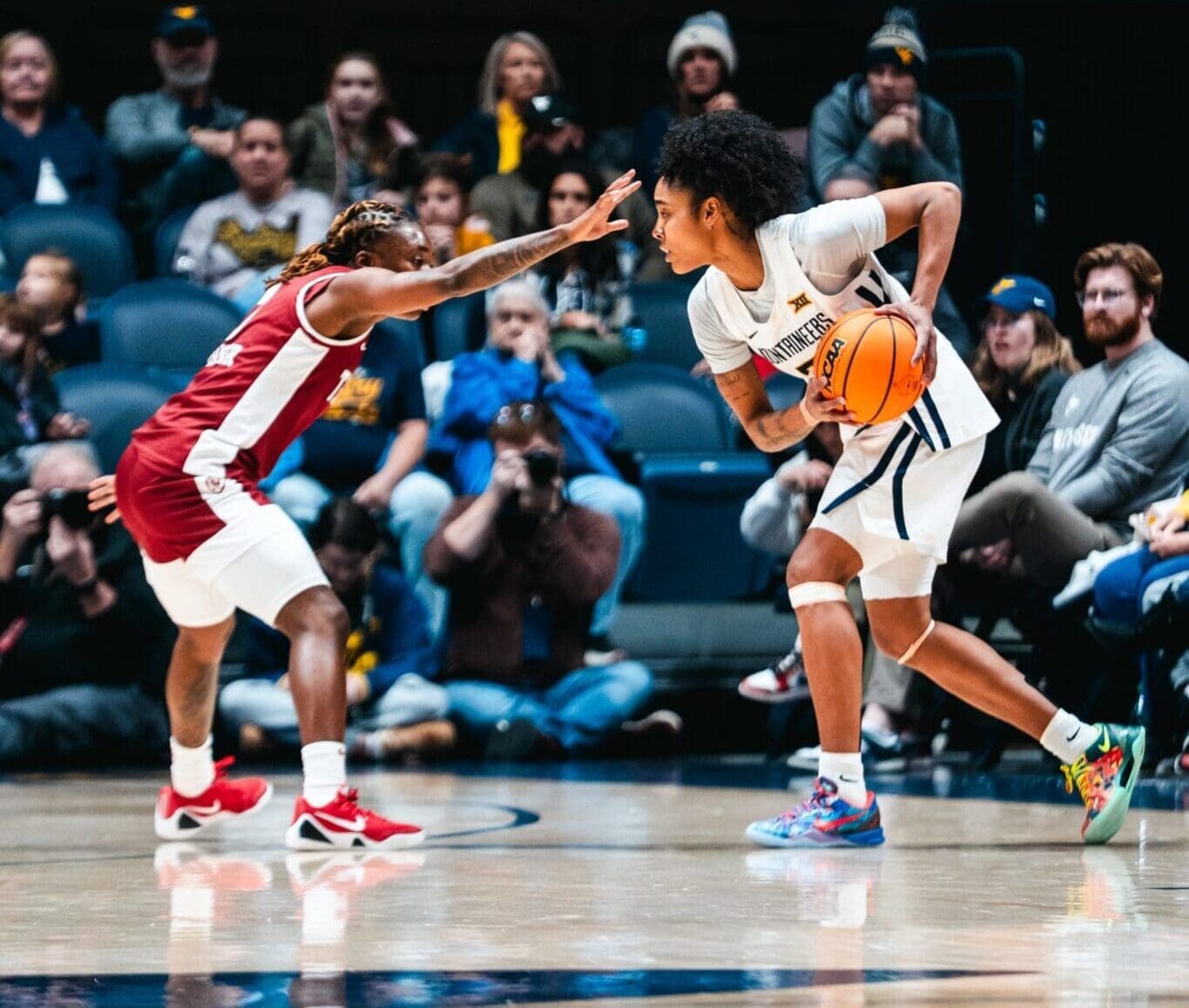 WVU Women's Basketball Sydney Shaw