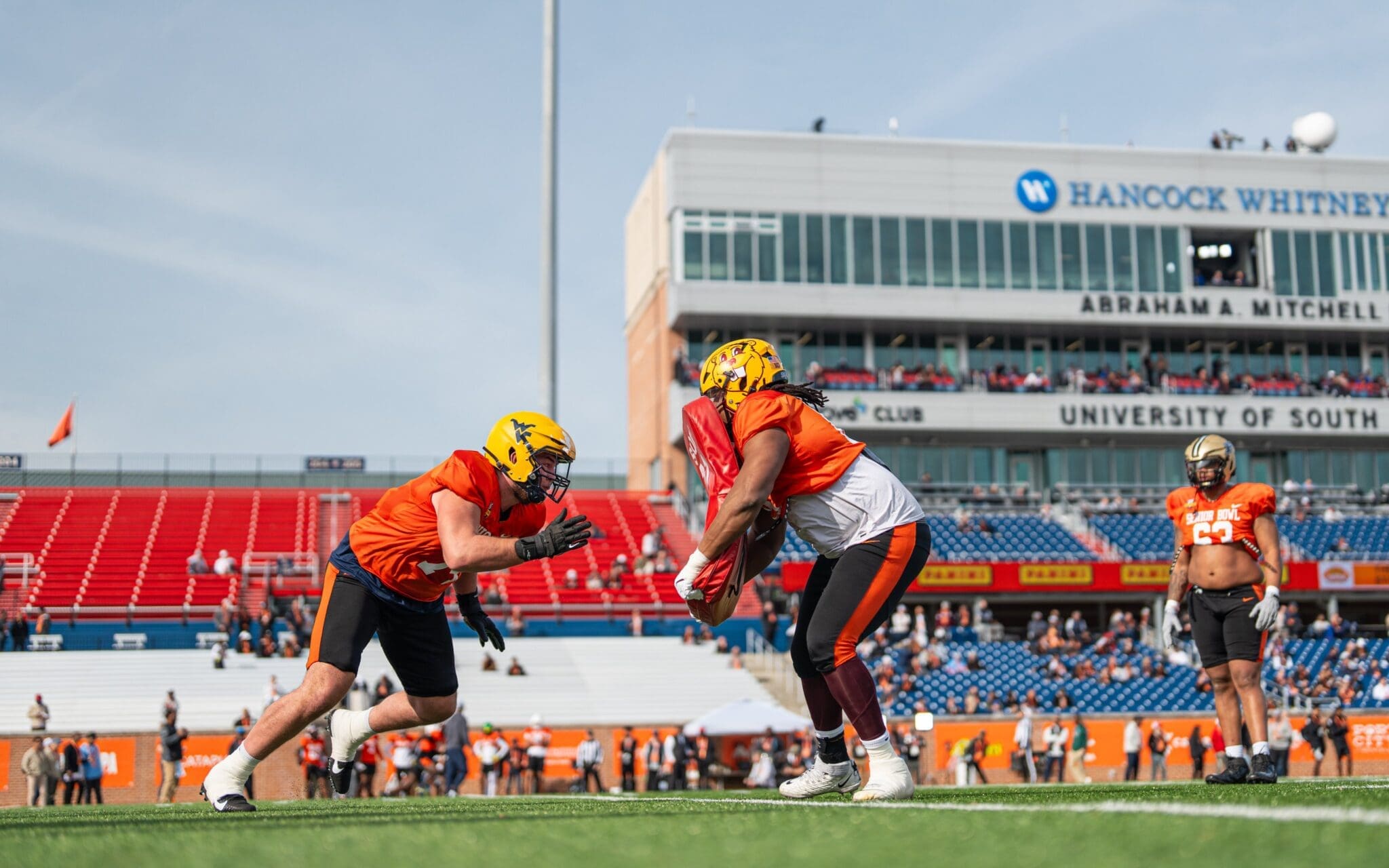 Wyatt Milum center reps at Senior Bowl