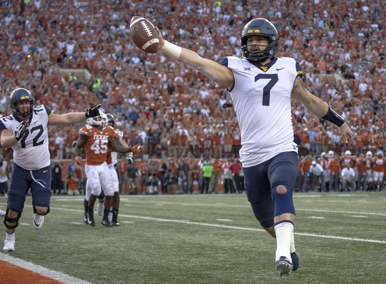 Will Grier running for TD against Texas
